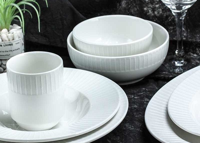 OEM ODM Available Thick 16Pc 20Pc Ceramic Dinnerware Set