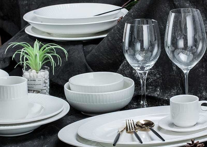 OEM ODM Available Thick 16Pc 20Pc Ceramic Dinnerware Set